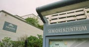 Beim Seniorenzentrum Zwyden wurde die betagte Frau angefahren. (Bild: Archiv Neue LZ)