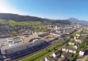 Die Mall of Switzerland in Ebikon: Für die Verantwortlichen ist die Verlängerung der Buslinie 1 «essenziell». (Bild René Meier)
