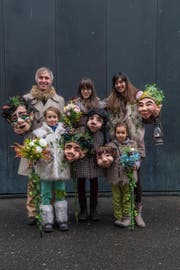 Sie sind die Gewinner in deer Kategorie Familie: Familie Frank-Tobler mit ihren Naturwesen. (Bild: Boris Bürgisser (LZ))