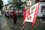 Die Musikgesellschaft Isenthal spielt. (Bild Urs Hanhart)