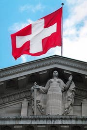 Das Bundesgericht in Lausanne heizt politische Diskussionen an. (Bild: Keystone)