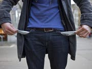 Kein Geld in der Tasche: Viele Firmen sind 2015 in der Zentralschweiz Pleite gegangen. (Bild: Keystone)