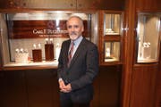 Josef Williner, Direktor von Bucherer Luzern. (Bild Robert Knobel)