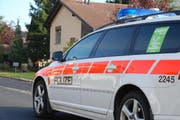 Die Polizei konnte dem 36-Jährigen den Führerausweis abnehmen – dieser wurde ihm bereits zu einem früheren Zeitpunkt entzogen. (Bild: Kapo Schwyz (Symbolbild))