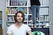 Der Luzerner Grafiker Felix Pfäffli arbeitet auch für Google. Bekannt wurde er vor allem mit seinen Plakaten. (Bild: pd)