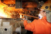 Die Anträge kommen vor allem aus dem Metall- und Maschinenbau sowie aus dem Baugewerbe. (Symbolbild) (Bild: Archiv Neue LZ)