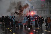 Demonstration gegen Kapitalismus in Luzern vom 2. Mai 2015. (Bild: Thomas Heer / Neue LZ)