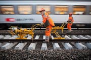 Die SBB planen den Ausbau des Schienenetzes in der Zentralschweiz. Kritikern geht das allerdings nicht schnell genug. (Bild: Keystone/Martin Ruetschi)