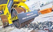 Die eidgenössische Zollverwaltung und der Verein Stop Piracy leisten bei Konsumenten Sensibilisierungsarbeit zum Thema Fälschungen. (Bild: pd)