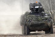 Panzer des Typs Piranha. (Bild: Keystone)