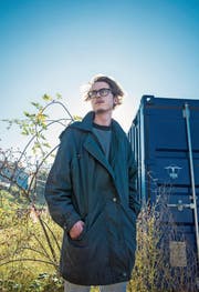 Basil Kehl alias Wassily spielt gerne vor kleinem Publikum in intimer Atmosphäre. (Bild: Benjamin Manser)