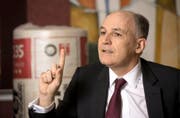 Saint-Gobain-Chef Pierre-André de Chalendar hat die Sika-Übernahme durch seinen Konzern etwas voreilig als vollzogen bezeichnet. (Bild Eveline Beerkircher)