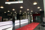 Die Schwyzer Kantonalbank (im Bild die Niederlassung Brunnen) darf künftig auch ennet der Kantonsgrenzen Zweigstellen eröffnen. (Bild Laura Vercellone/Neue SZ)