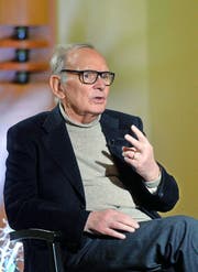 «Mein Job hilft mir, Fortschritte zu machen», sagt Ennio Morricone auch noch mit 87 Jahren. (Bild: Keystone)