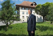 Der Roggliswiler Gemeindepräsident Josef Steinmann zeigt sich enttäuscht, dass die Stimmbürger den Verkauf des Schulhauses Winkel abgelehnt haben. (Bild Nadia Schärli)