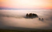 Blick auf den Zugerberg – ein Bild, das neue Hoffnung symbolisiert. Diese bieten auch unsere Spenderinnen und Spender Menschen aus unserer Region, die in Not geraten sind. (Bild: Daniel Hegglin, Leser aus Zug)