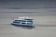 Navigiert wurde das Schiff von den zukünftigen Schiffführern der SGV. (Bild: Leserbild Stefan Zürrer)