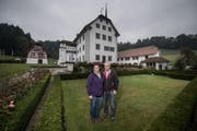 Romy und Sepp Hunkeler waren 10 Jahre als Schlossbetreiber tätig. (Bild: Pius Amrein (Altishofen, 13. Oktober 2016))