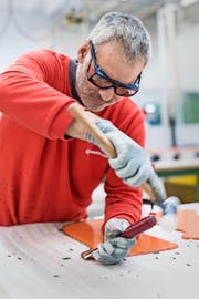 Wer eine solide Rente will, wird in Zukunft wohl auch länger arbeiten müssen. (Bild: Keystone)