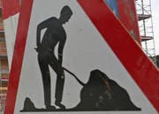 Während den Bauarbeiten kommt es zu Verkehrsbehinderungen. (Symbolbild Neue LZ)