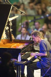 Tourt um die ganze Welt: Chick Corea, hier bei einem Auftritt im Juli in Spanien. (Bild: Keystone)