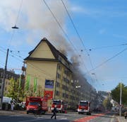 15 Personen mussten evakuiert werden. (Bild: Luzerner Polizei (Luzern, 24. Oktober 2017))