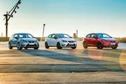 Geniesst bei der spanischen Volkswagen-Tochter Seat eine grosse Tradition und steht für die Schweizer Kundschaft bereit: der Seat Ibiza Cupra.Bild Werk