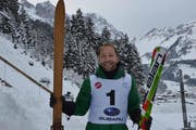 DJ Bobo steht vor dem Hang der Gross-Titlis-Schanze in Engelberg. (Bild: PD)