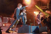 Campino, Frontmann der Toten Hosen, beim Auftritt am Openair St. Gallen 2017 im Sittertobel. (Bild: Urs Bucher/Tagblatt (St. Gallen, 30. Juni 2017))
