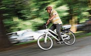 Bei den E-Bikes nahm die Anzahl schwerer Unfälle am stärksten zu. (Symbolbild: Tobias Hase)