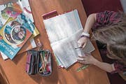 Krienser Primarschüler erhalten ab nächstem Schuljahr keine klassischen Hausaufgaben mehr. (Bild: Pius Amrein (Schwyz, 20. Oktober 2016))