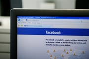 Die Parteien gewichten soziale Medien, wie etwa Facebook, unterschiedlich. (Symbolbild Neue LZ)