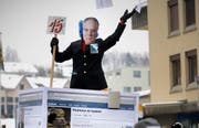 Leuenberger am Umzug in Adligenswil. (Bild Pius Amrein/Neue LZ)