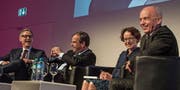Moderator Franz Fischlin, CVP-Präsident Gerhard Pfister, die Basler SP-Regierungsrätin Eva Herzog und Bundesrat Ueli Maurer (v. l. n. r.). (Bild: Nadia Schärli (Luzern, 31. März 2017))