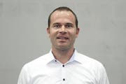 Stefan Suter, Mineralquelle Bad Knutwil AG: «Wir befinden uns in einem harten Verdrängungsmarkt.» (Bild: Corinne Glanzmann / Neue LZ)