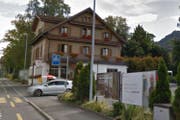 Das Gasthaus Schweizerheim in Ebikon. (Bild: Google Maps)