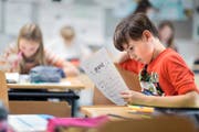 Ab welcher Stufe sollen Schüler in Französisch unterrichtet werden? In dieser Frage herrscht seit Jahren Uneinigkeit. (Bild: Keystone/Gaetan Bally)