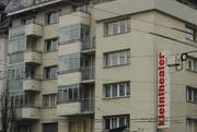 Das Gebäude am Bundesplatz, wo die Abteilung Vollzug und Bewährung beheimatet ist. (Bild Boris Bürgisser/Neue LZ)