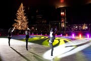Ob es vor dem KKL wieder eine Gratis-Eisbahn gibt, steht in den Sternen. (Bild Manuela Jans)