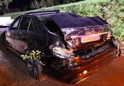 Das Auto erlitt beim Unfall Totalschaden. (Bild: Luzerner Polizei)