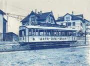 Die elektrifizierte Arth-Rigi-Bahn war bei ihrer Inbetriebnahme 1911 die weltweit erste ihrer Art. Sie ist heute noch im Einsatz. (Bilder Rigi-Bahnen AG)