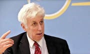 Jeffrey Lord verteidigt Präsidentschaftskandidat Donald Trump insbesondere am Fernsehen. Es ist ein einträglicher Job. (Bild: Screenshots)