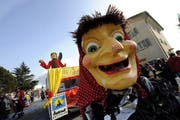 «Dr Chasperli» hat Freude am Theater rund um Samih Sawiris' Fantasie-Seilbahn: Nur Narren würden zwischen Gütsch und Gemsstock eine Gondel bauen. (Bild Angel Sanchez/Neue UZ)
