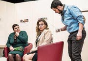 Connie Buss (links), Jasmin King und Adrian Gehrig im Stück «Katharina die Kühne». (Bild: Nadia Schärli (Hellbühl, 24. Februar 2018))