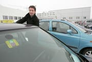Überlegt sich, fortan mit dem öV zur Arbeit zu fahren: Roche-Mitarbeiter Christian Blaha. (Bild Bruno A. Arnold/Neue ZZ)