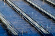 Auch sie hilft heizen: Die Abwasserreinigungsanlage Schönau. (Bild: Stefan Kaiser / Neue ZZ)