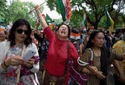 Demonstration in Neu-Delhi für die Gründung von «Gorkhaland». (Bild: Tsering Topgyal/Keystone (18. Juni 2017))