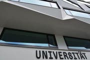 Das Gebäude der Universität Luzern beherbergt bald vier Fakultäten. (Bild: PD)