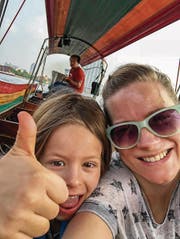 Andrea Jansen reist mit ihren drei Kindern gerne in warme Gefilde, etwa nach Bali. (Bild: anyworkingmom.com)