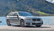 Auch als Touring (Kombi) wirkt der neue BMW 5er dynamisch und elegant zugleich.